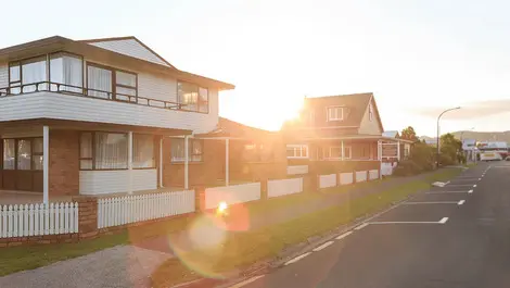 Price falls starting to appear across some suburbs