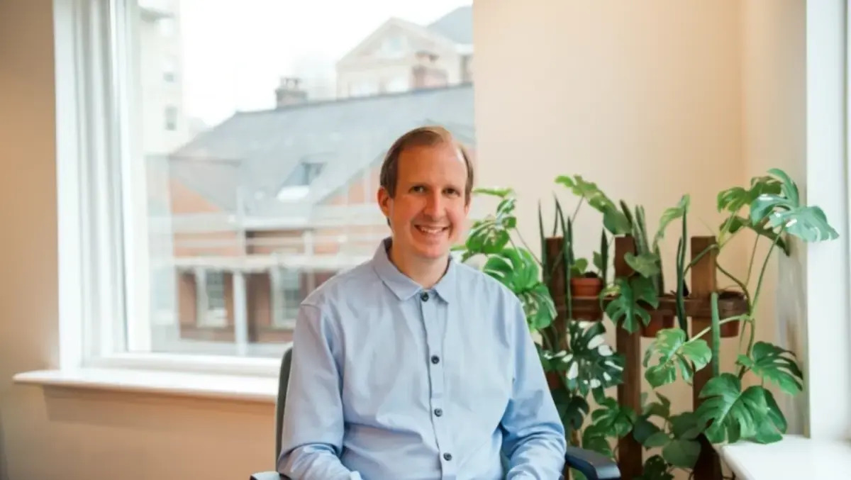 Illustration used in IT Brief UK coverage of measured AI-search transactions